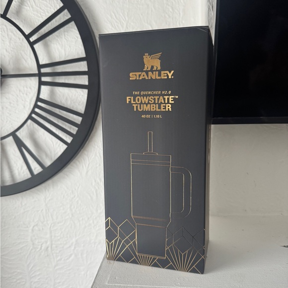 Stanley Black and Gold Travel Mug - Picture 3 of 6